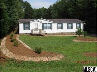 1728 Valley Springs Dr, Conover, NC 28613