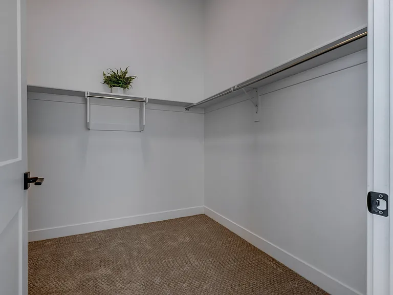 Aria Townhomes and Apartments — Photo 41