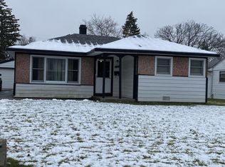 2703 Fremont St, Rolling Meadows, IL 60008