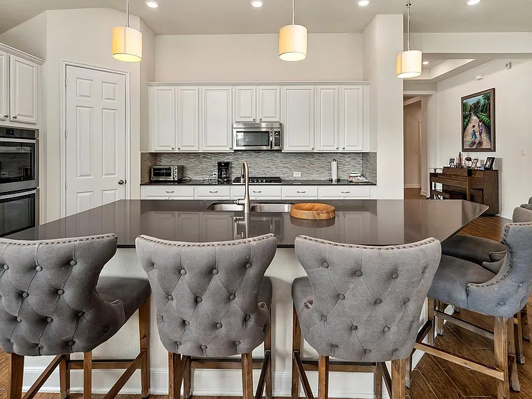 1810 Daly Way — Photo 13