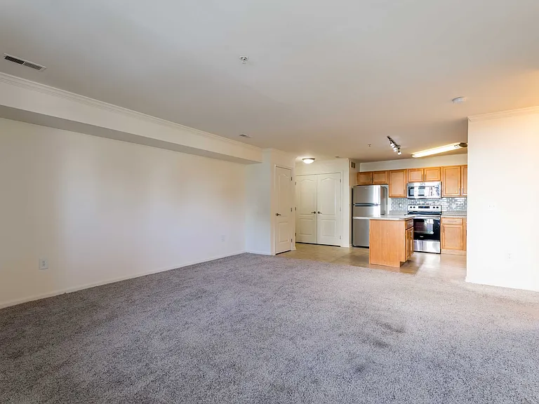 Cannon and Westover Apartment Homes — Photo 5