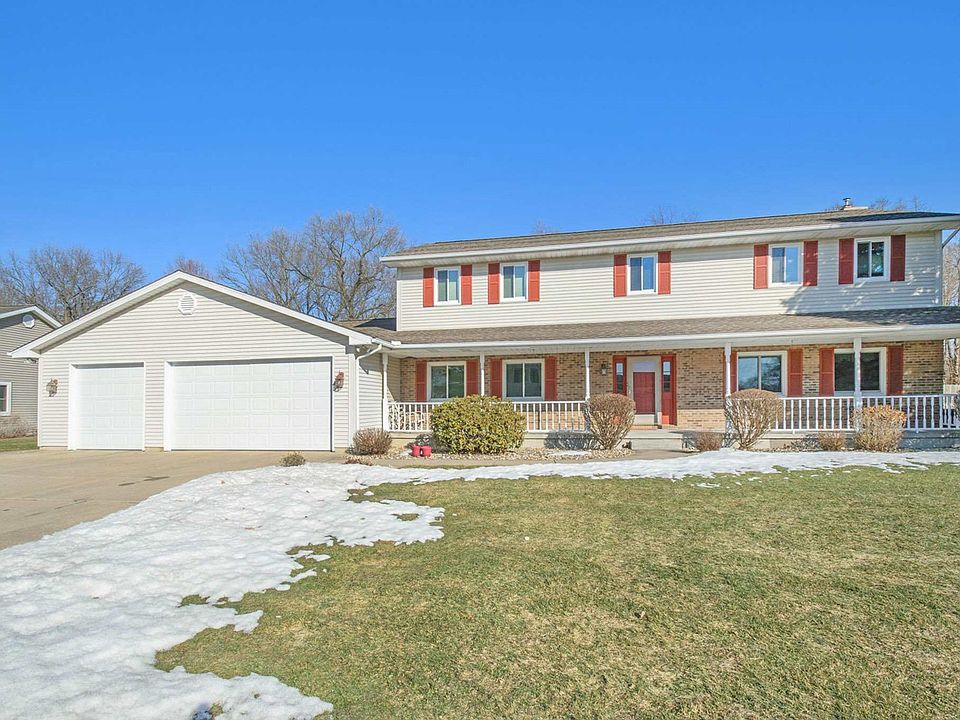 1st image of 57270 Pine View Dr