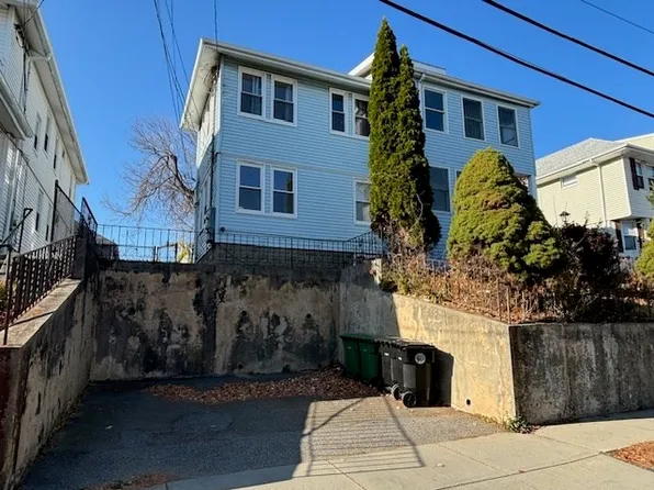 46-48 Keenan St, Watertown, MA 02472
