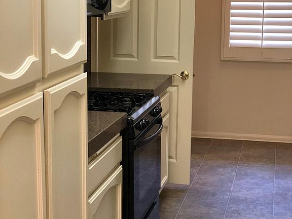 5th image of 330 Cordova St Unit 124