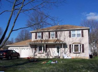 10 Birch Run Ct, Ewing, NJ 08628