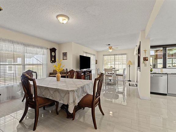 5th image of 8345 Elgin Dr