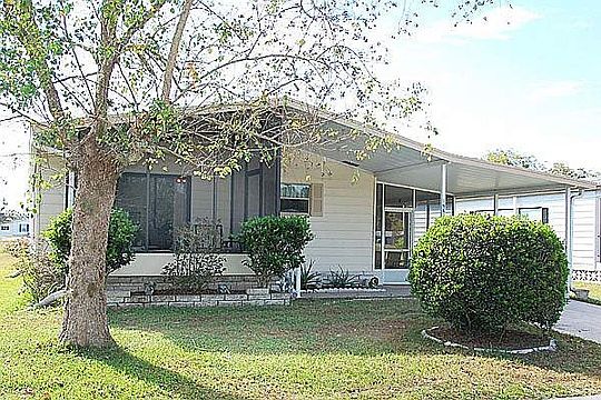 2nd image of 1961 Warwick Hills Dr