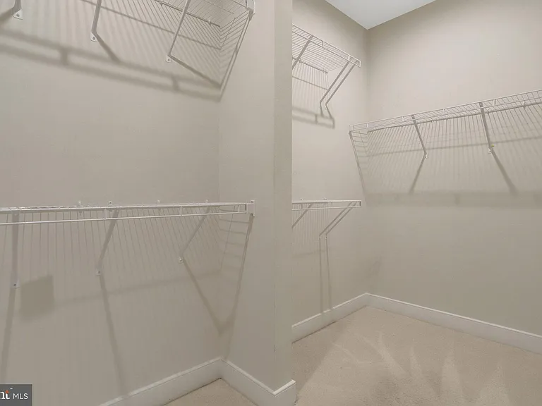 102 Saint Ives Pl #108 — Photo 8