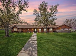 911 McVoid Rd, Springtown, TX 76082