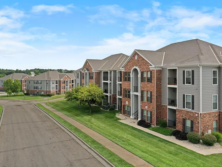 Highland Ridge — Photo 8