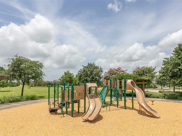 15810 Vanderpool River Dr — Photo 20