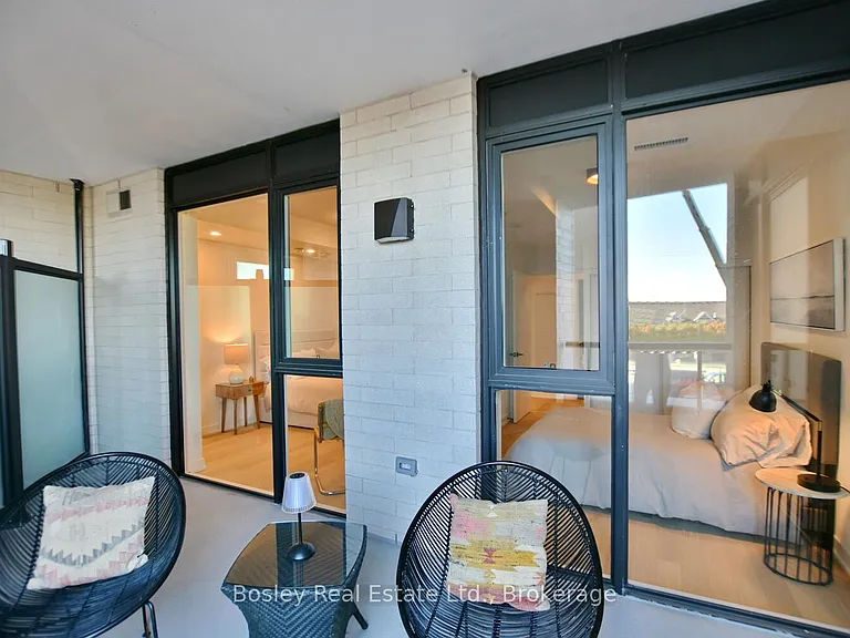 31 Huron St #227 — Photo 34