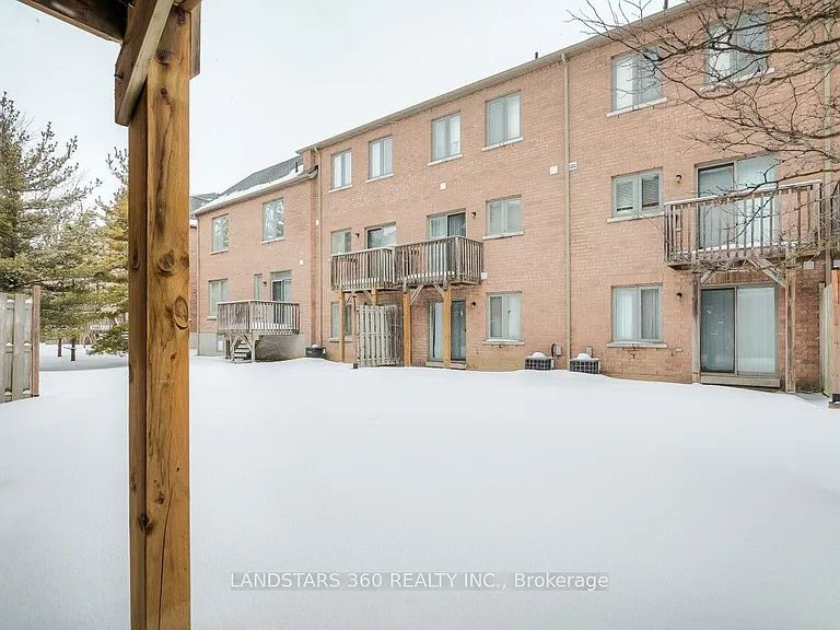 9133 Bayview Ave #69 — Photo 31
