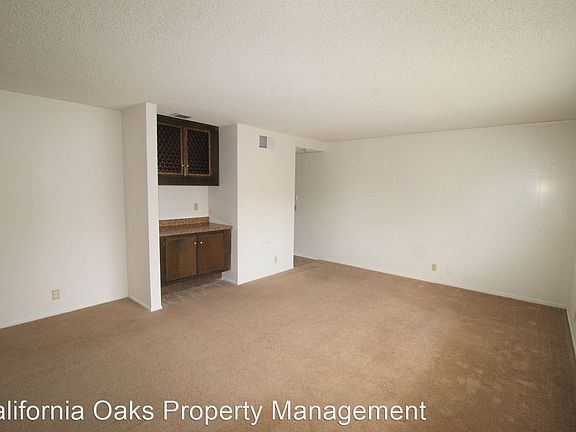 3rd image of 9403 El Cajon St