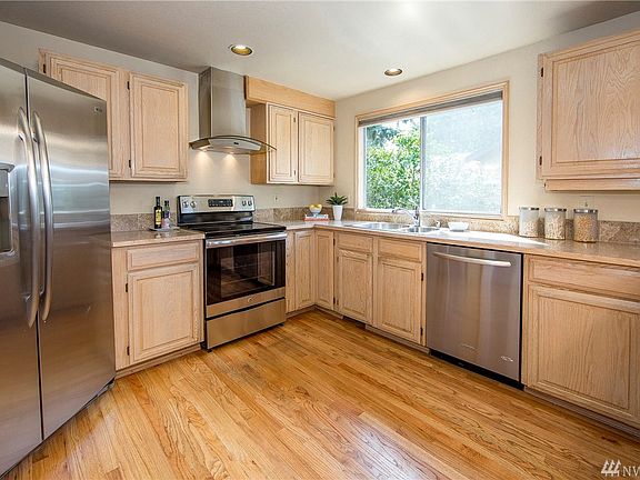 3rd image of 11308 NE 67th St