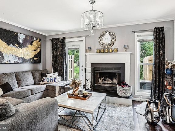 5th image of 116 Lake Arrowhead Cir
