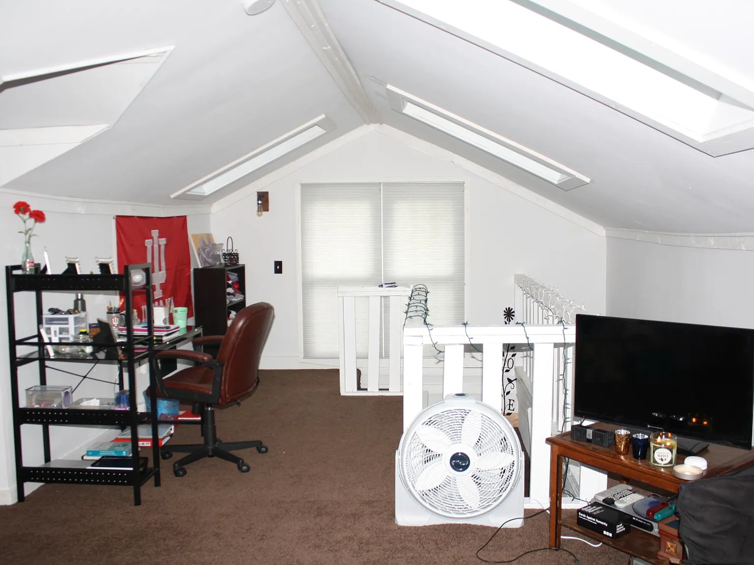4 bed, 1354 sqft, $5,400 — Photo 4