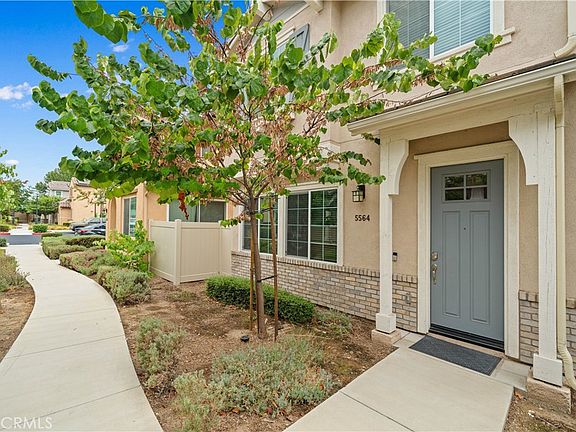 4th image of 5564 Valencia Dr