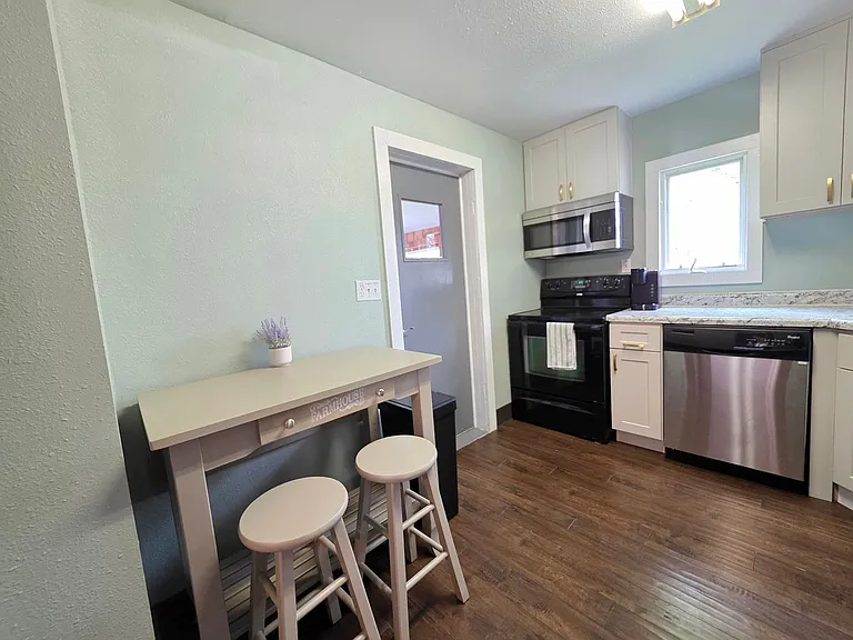 840 Lincoln St — Photo 25