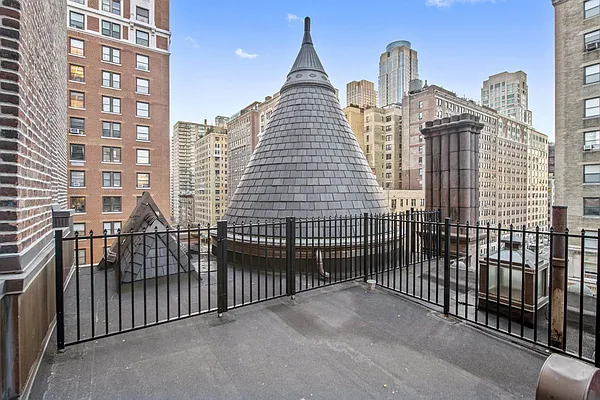 Rented by Compass | media 20