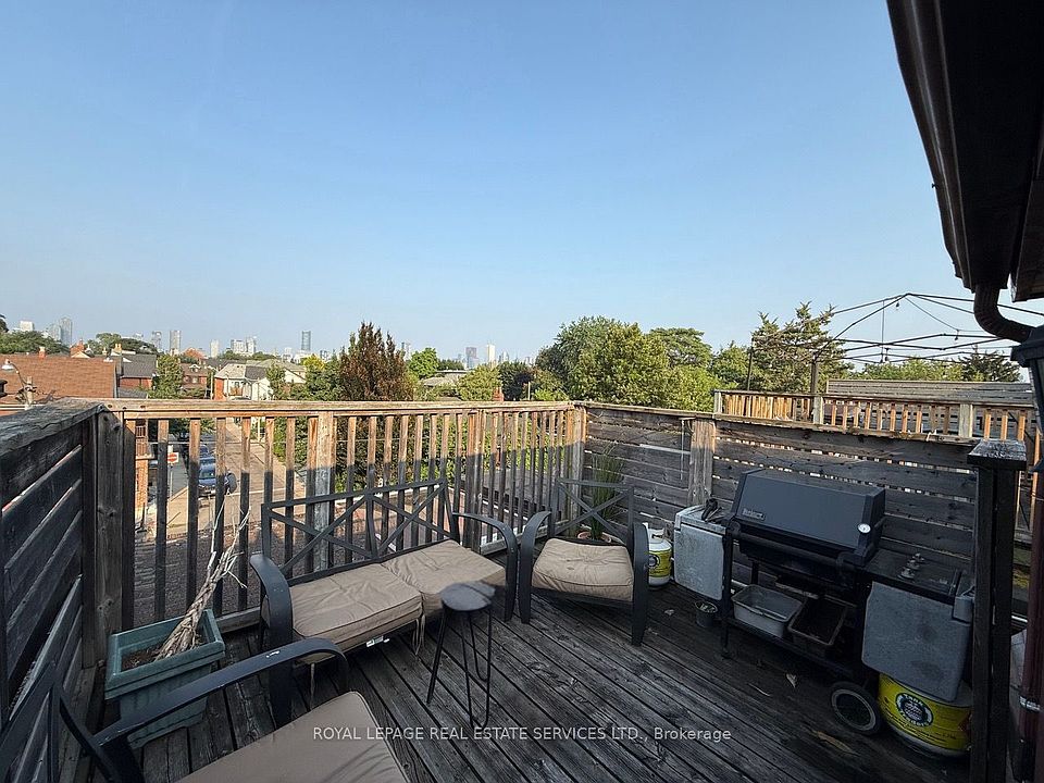 1st image of 263 Grace St #2