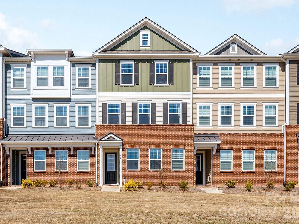 1st image of 206 Marron Dr