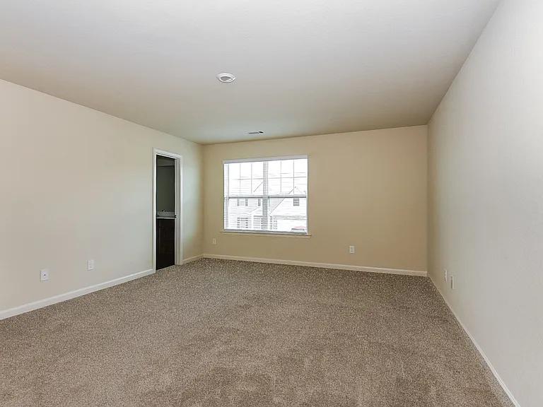 151 Innis Brook Cir — Photo 10