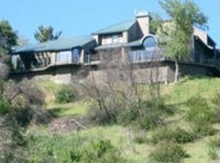 1445 Barbara Rd, Redding, CA 96003