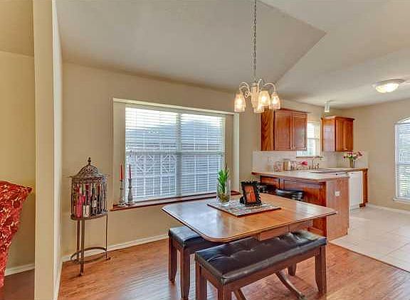 5th image of 804 Sequoyah Trails Dr