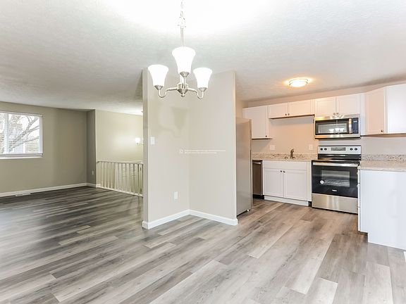 5th image of 5401 Pappas Dr