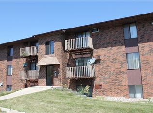 16east, Appleton, WI 54915