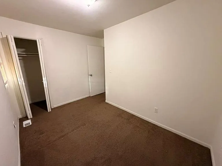 804 Lorain St #2 — Photo 14