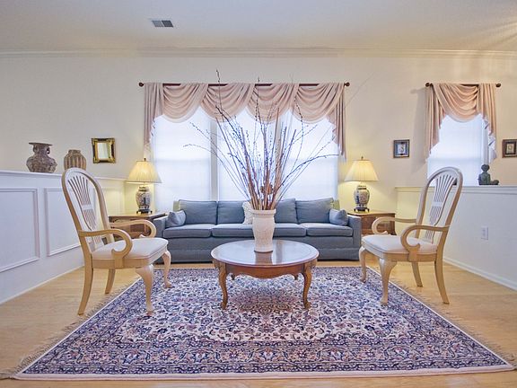 Spacious Living Room