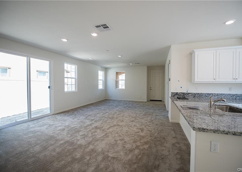 vaqtaux バニ 13079 Whisper Canyon Road, Castle Pines, CO 80108 | MLS