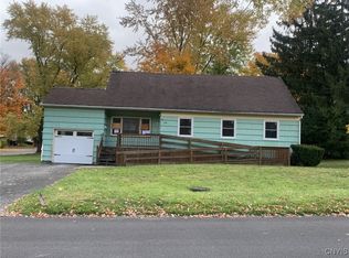 102 Bayberry Cir, Liverpool, NY 13090