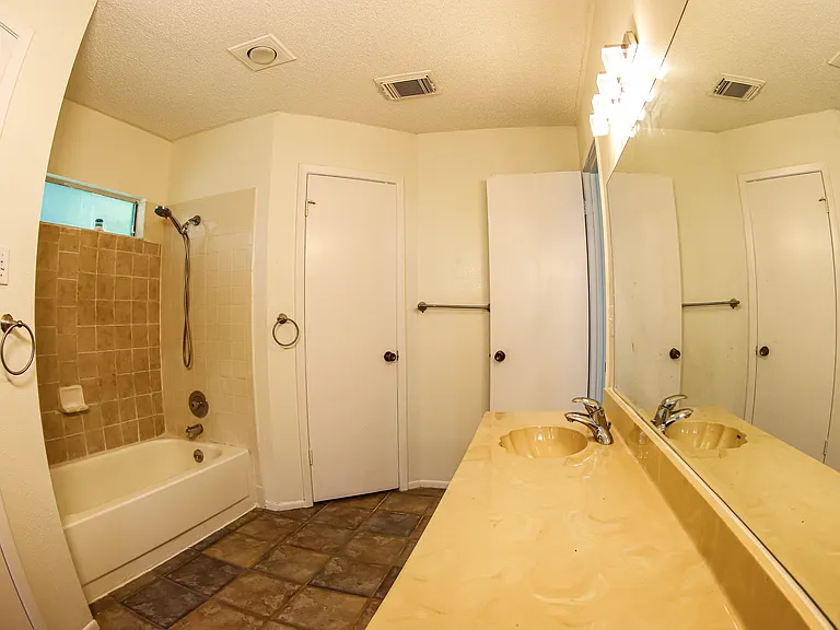 7147 Comanche Ridge Dr — Photo 8