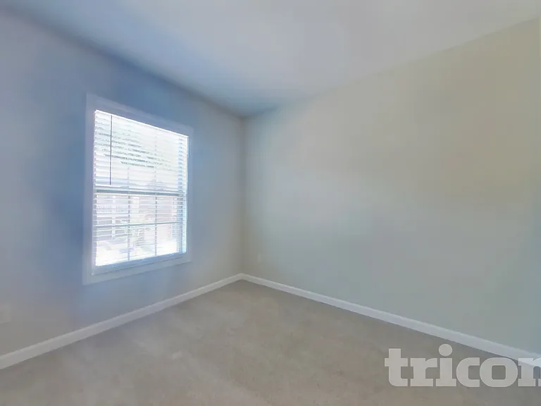 223 Madison Ave — Photo 11