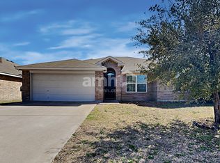 924 Mesa Vista Dr, Crowley, TX 76036