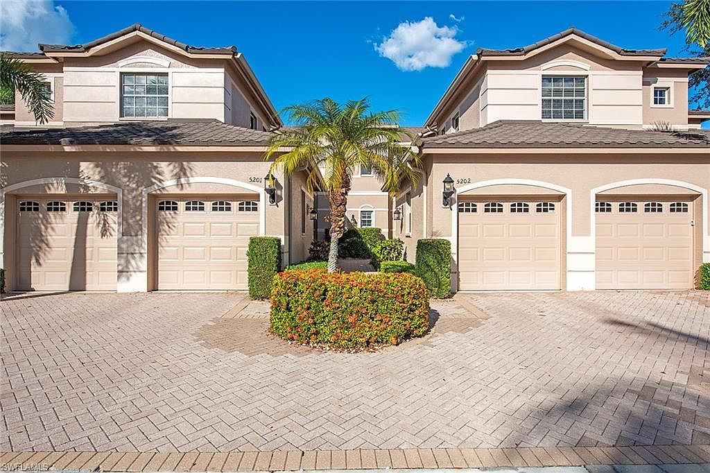745 Regency Reserve CIR #5202