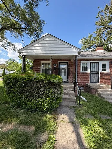 4301 Crittenden Ave Photo 1