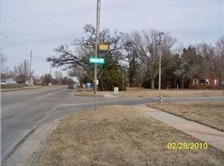 1820 N Tyler Rd, Wichita, KS 67212