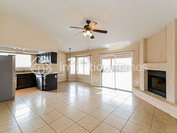 4th image of 2508 E Dolphin Ave
