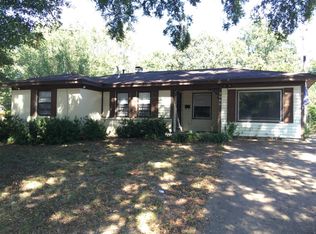 5060 Sea Isle Rd, Memphis, TN 38117