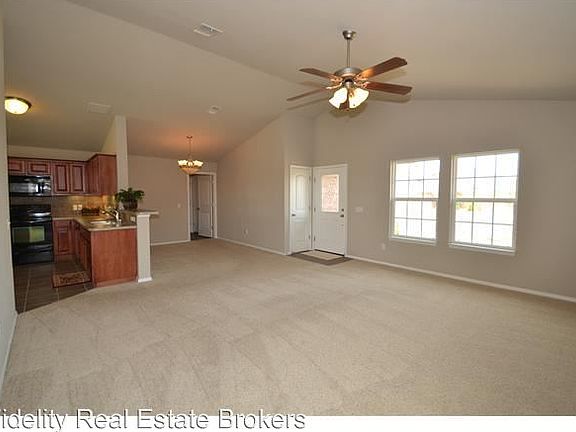 5th image of 18504 Lazo Dr