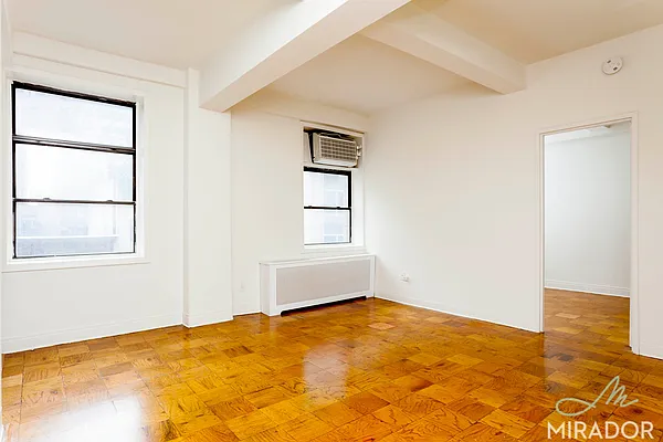 Rented by Mirador Real Estate | media 1