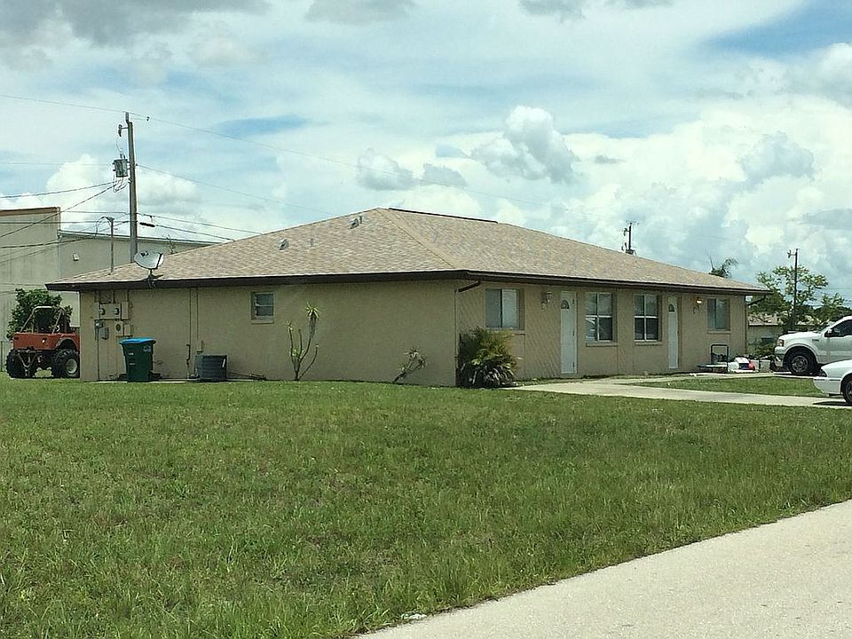 1st image of 1005 NE 8th Ter