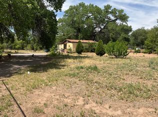 1542 Gonzales Rd SW, Albuquerque, NM 87105