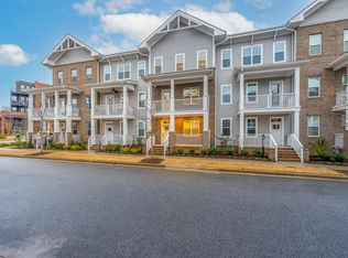 28 Whitner St, Greenville, SC 29601