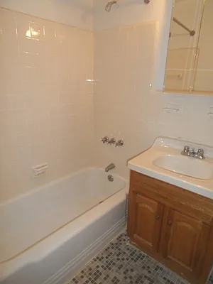 Rented by Goldfarb Properties | media 5