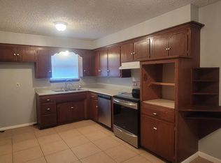 629 Reynolds Rd, Edmond, OK 73013